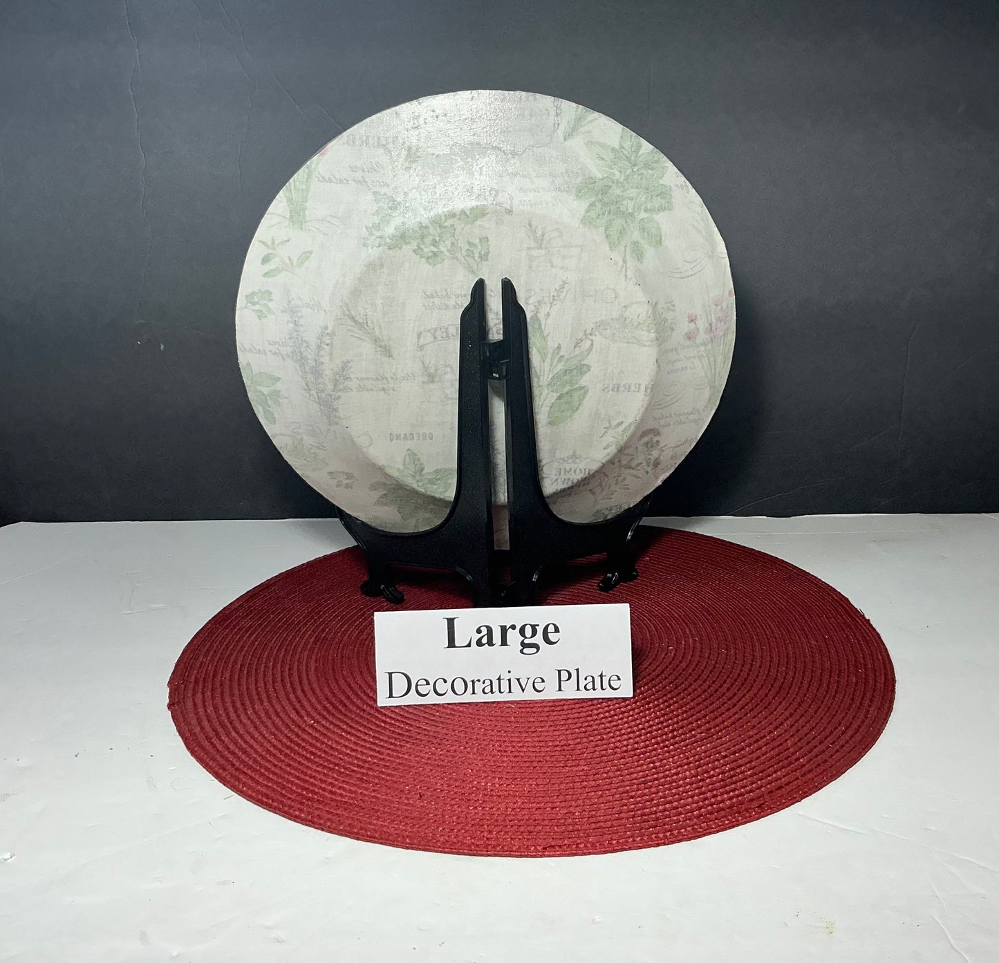 Large Kitchen Spice Decorative Plate + Black Display Stand